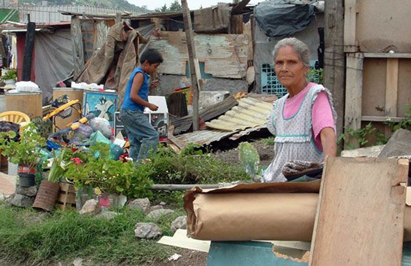 Opinión de Omar Carreón: Contra la pobreza, el pueblo organizado