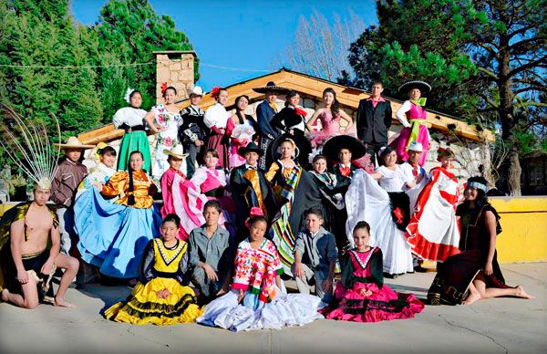 Realizó Ballet acto cultural en demanda de justicia