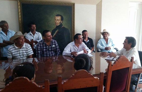 Antorchistas de Chilpancingo buscan audiencia con el alcalde Marco Leyva