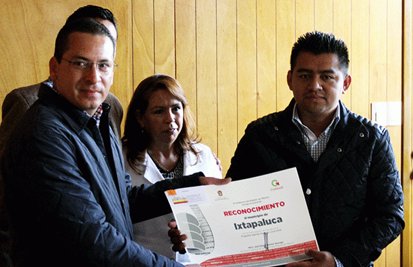 Reconocimiento  al gobierno municipal por su avance en cuatro ejes de acción