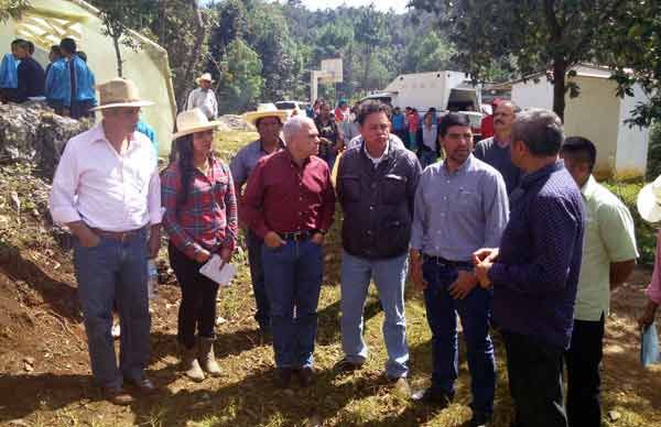 Antorchistas logran compromisos con autoridades agropecuarias