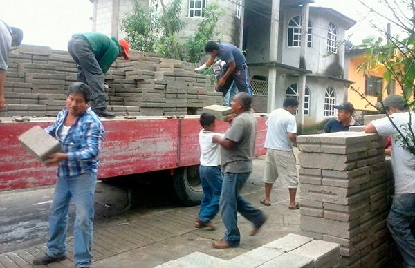 Continúa intercambio de bonos por acciones de vivienda 