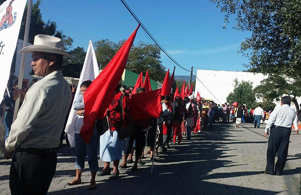 Antorchistas de Jaumave logran firma del Presidente Municipal