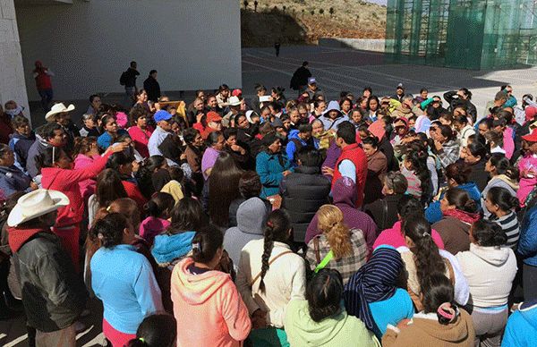 Acuden antorchistas a Ciudad Administrativa; no hay solución a demandas