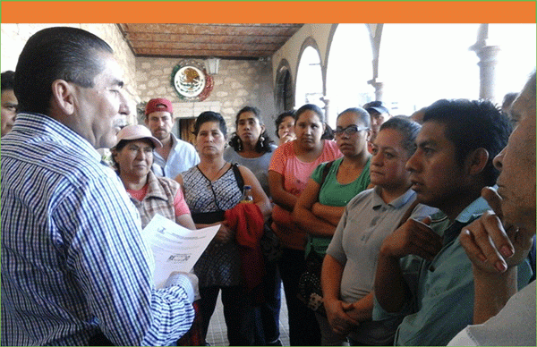 Antorchistas de La Piedad consiguen tarifas bajas de agua y arreglo de calle