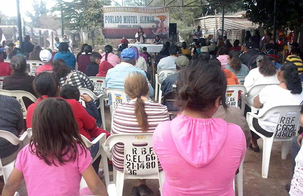 Conferencia en Miguel Alemán 