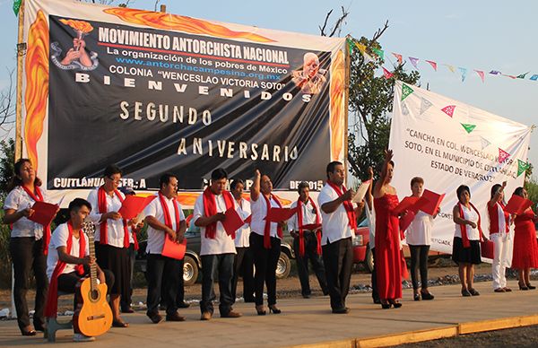 En Cuitláhuac antorchistas festejan 2do. aniversario de la colonia Wenceslao Victoria Soto