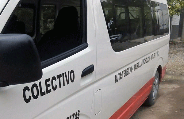 Transportistas de Axtla se quejan de invasión de ruta 