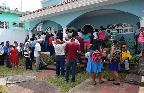 Exigen antorchistas culminación de obras en el sur de Veracruz