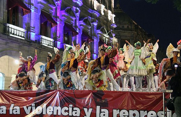 Se suma ballet antorchista a lucha en la UIEPA