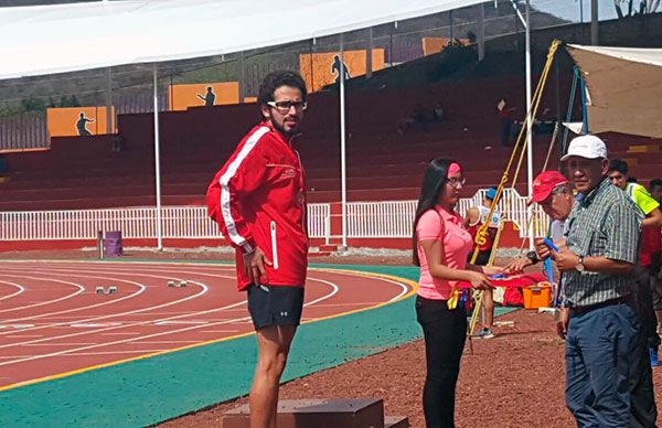 Destacan zacatecanos en pruebas de atletismo en Tecomatlán Puebla