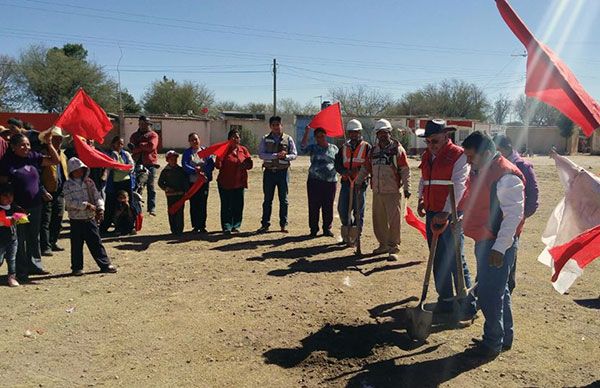 Capacitan en elaboración de  productos de limpieza a fresnillenses por  gestión de Guillermo Guerrero