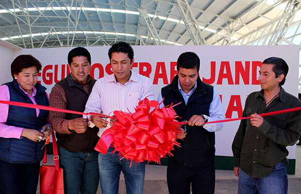 Nuevo gimnasio polivalente en Río Frío