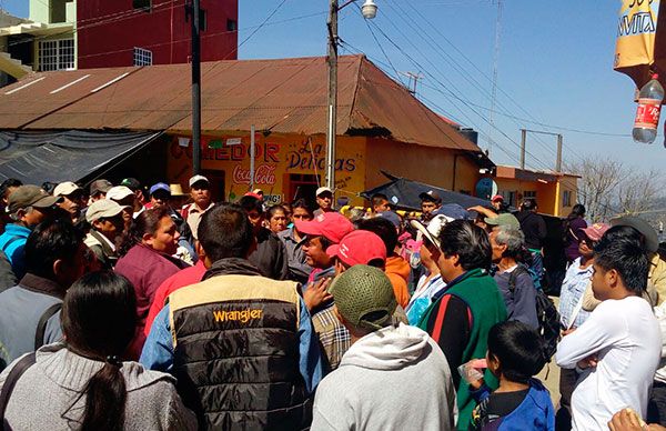 Población campesina exige a Gabino Hernández Vite obras y servicios