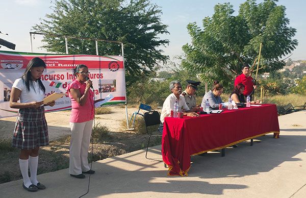 Festejan día de la Bandera con concurso Intra-Muros de Escoltas de Bandera