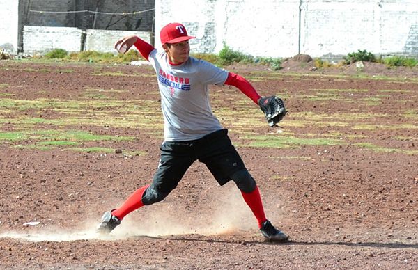 Deportistas chimalhuacanos destacan en béisbol 