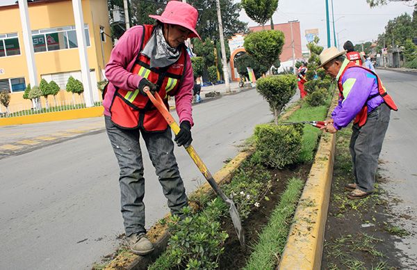 Avanzan trabajos de rehabilitación de áreas verdes en Chimalhuacán