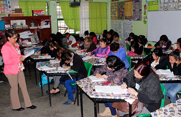 Antorcha Magisterial impulsa capacitación de maestros en Chimalhuacán