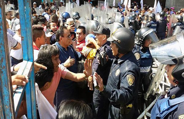 Mancera reprime a colonos pobres de la capital