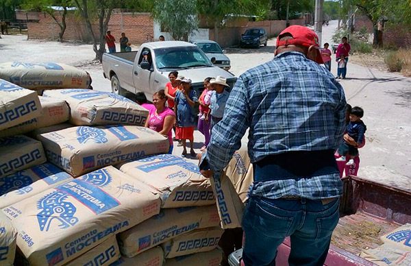 Antorcha Campesina entrega apoyo para mejoramiento de la vivienda en Villa de Reyes