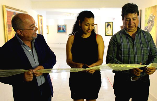 Inauguran galería de arte en el jardín Hidalgo