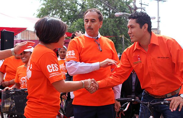 Realizan rodada ciclista para conmemorar Día Naranja