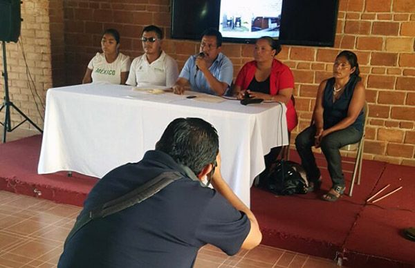 Maestros de la CNTE amenazan a antorchistas de Ocozocoautla con despojarlos