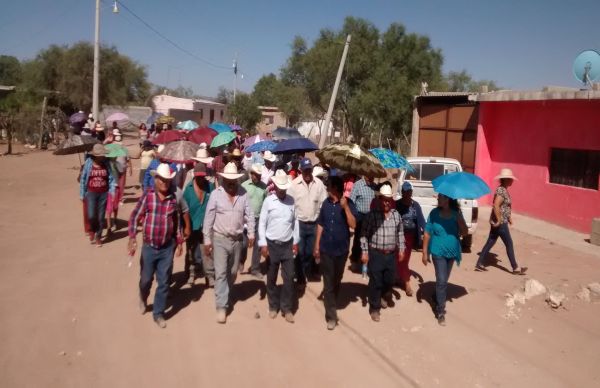 Mejores carreteras para Santo Domingo compromiso cumplido del presidente municipal.