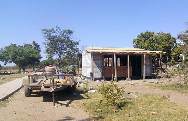 En el jardín de niños Narciso Mendoza se está construyendo una nueva aula