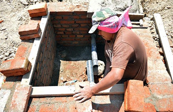 Crece red hidráulica en Ejido Santa María