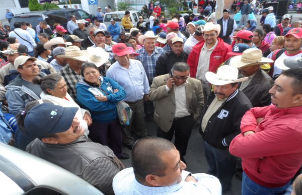 Cerrazón de Sagarpa a campesinos del Altiplano