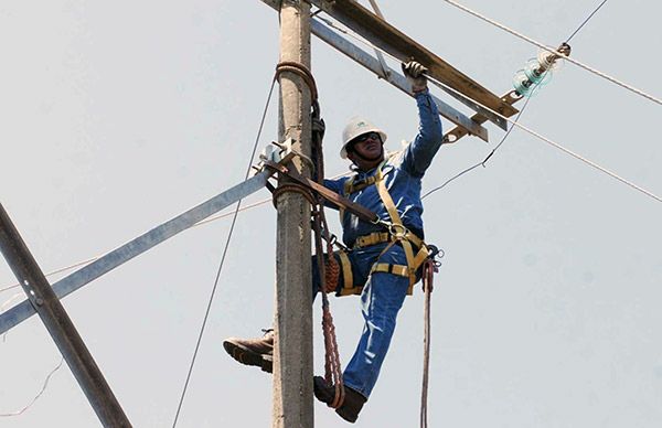 Trabajará Antorcha Campesina Proyectos de electrificación para Corregidora