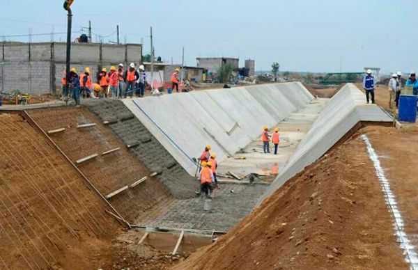 Avanza construcción de túnel y revestimiento para canal de aguas negras   