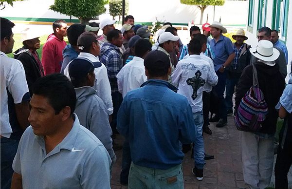 Protesta Antorcha Campesina en Sagarpa; exigen entrega de fertilizante