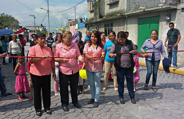 Ya no pisarán más el lodo 350 familias en Ecatepec