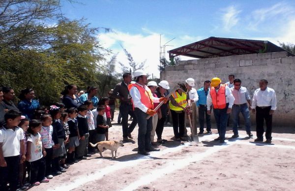 Antorcha gestiona obras en pro de la educación en el municipio de Matehuala.