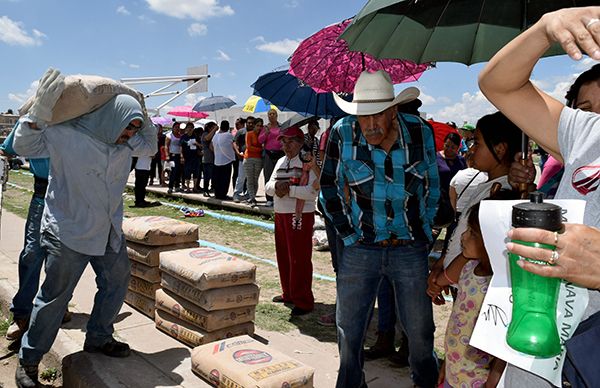 Entrega Antorcha acciones de mejoramiento de vivienda