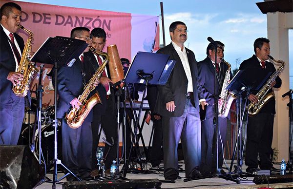 Orquesta Renacimiento de Texcoco, un homenaje a los músicos del municipio 