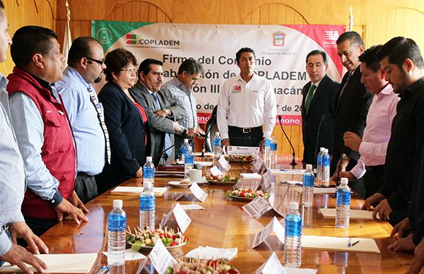 Municipios de la Región III Chimalhuacán, firman convenio de planeación