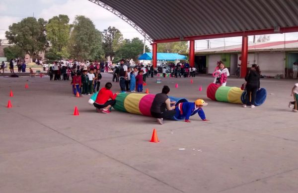 Trabajan en conjunto escuelas primarias y DIF de Villa de Arriaga.