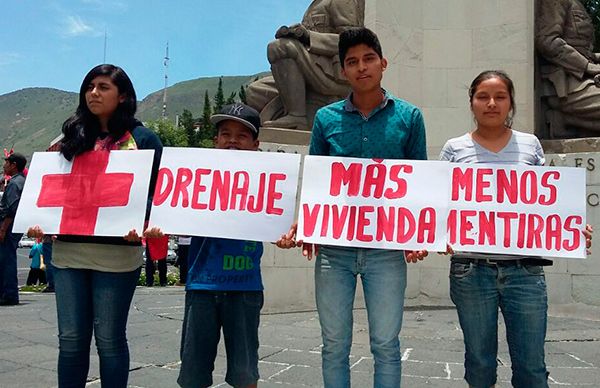 Respaldan Antorchistas de Tlanchinol y San Felipe plantón en la ciudad de Pachuca