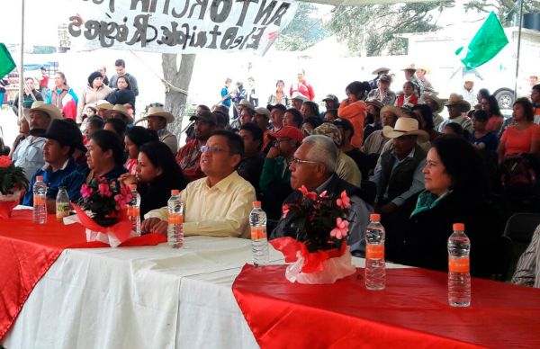 Inauguración de obra eléctrica en Jilotepec