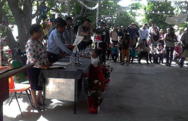 Antorcha celebra clausura de preescolares en Sultepec