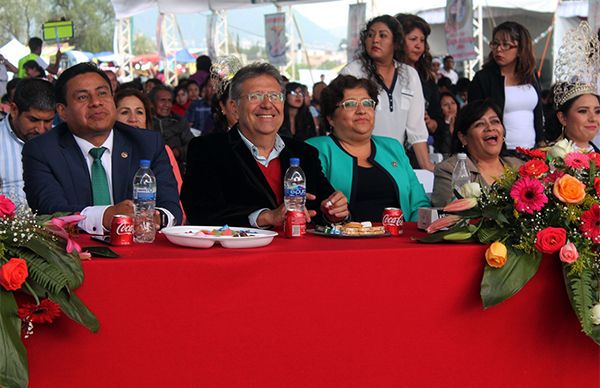 Fernando González inaugura la Feria del Charro Carnavalero