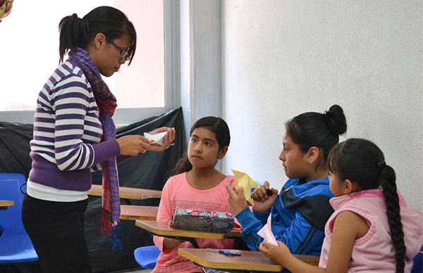 Más de 200 niños participan en cursos de verano de la Enima