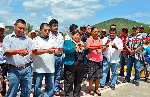 Logran diputados antorchistas más obras para Tlapanalá