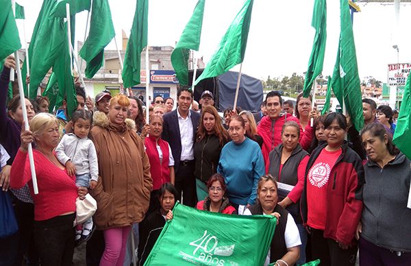 Colaboran antorchistas en trabajos contra inundaciones en Ixtapaluca