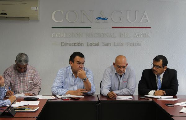 Sin acuerdos firmados en reunión de Alcaldes antorchistas y el director de Conagua.