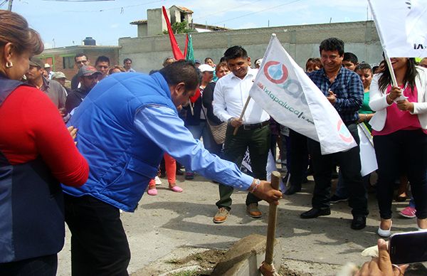 Drenaje y colector sanitario para la colonia Rosa de Castilla