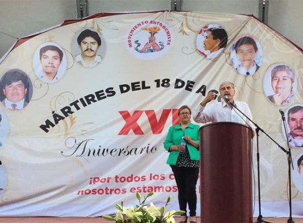 Conmemoran a mártires antorchistas en Chimalhuacán, Estado de México 